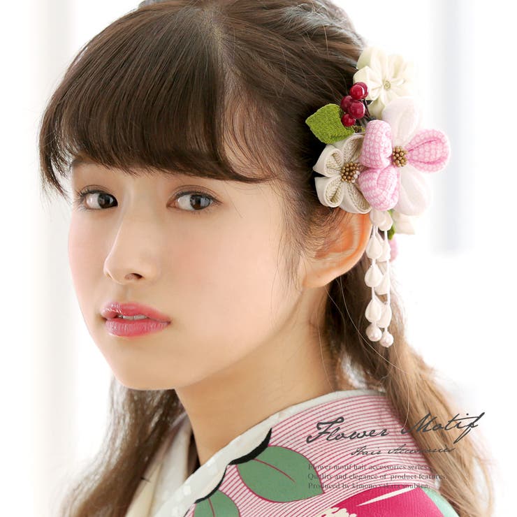 【10％OFFクーポン！7/26(日)1:59まで】SOUBIEN 髪飾り　つまみ細工　2点セット　ピンク　白　桜　梅　花　鹿の子　縮緬　成人式　振袖　七五三　髪留め　ヘアアクセサリー　日本製 浴衣・着物｜SHOPLIST