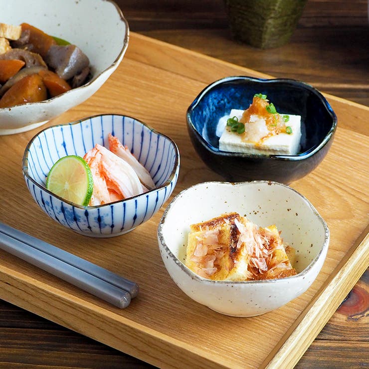 楽天市場】花びら型小鉢 11.2cm ピンク 瀬戸焼鉢 前菜鉢 副菜鉢 和食器