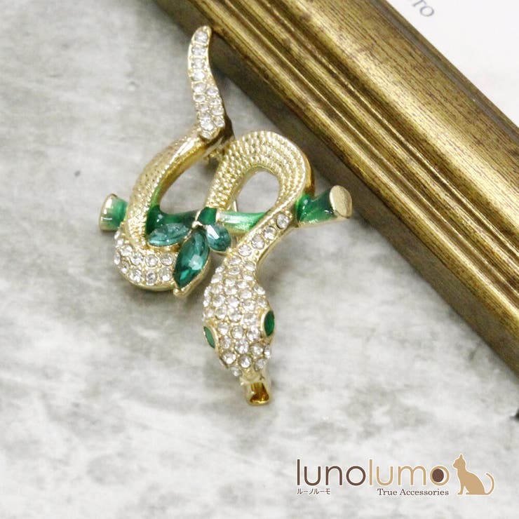 ブローチレディースへびヘビ蛇白蛇干支十二支新年迎春竹キラキラメタルプレゼントB