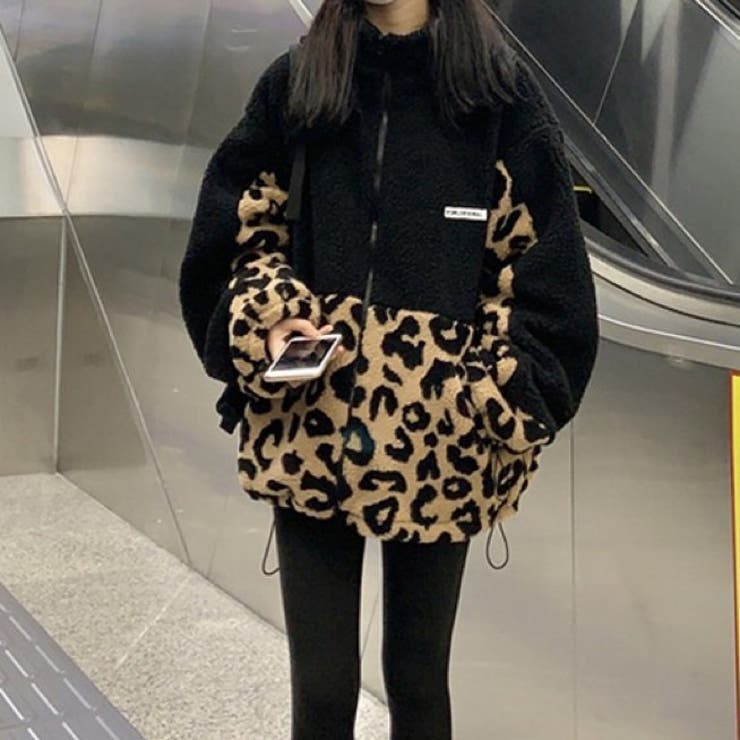 ZARA フェイクファージャケット　XL 派手　豹柄　赤　ボア　フリース 完売 即完売モデル☆ZARA フェイクファージャケット XL 豹柄 赤 ボア