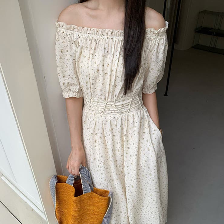 スピード競技レディース 小花柄 ギャザー オフショル パフ捩り ロング 衣装 半袖 夏 夏時 レディース 成人女性 御花 刷り上げる柄 花柄 パフ袖 ぽわん袖 ロング丈 ローマン的 女子らしい