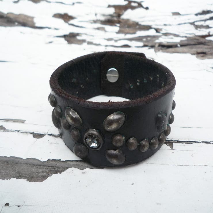 【10％OFFクーポン！7/26(日)1:59まで】BACKHEAD OLD STUD オールドスタッズ VINTAGE LEATHER BANGLE03 アクセサリー｜SHOPLIST