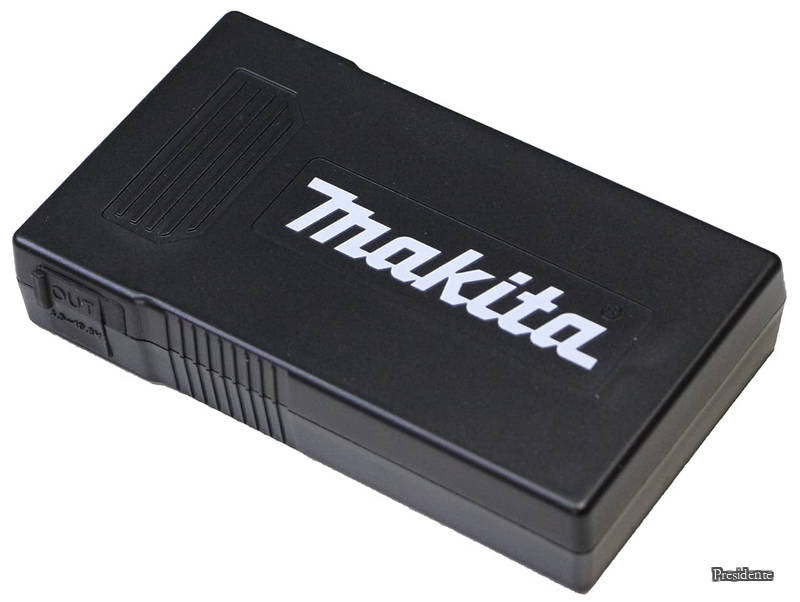 【貨物輸送無料】薄型バッテリ BL1055B A-72126