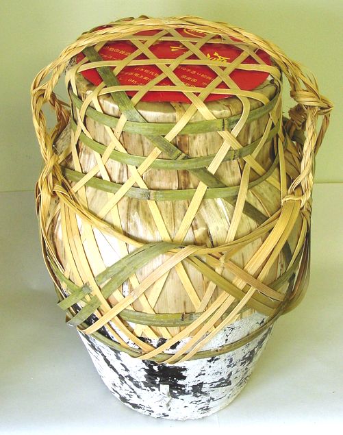 楽天市場】陳年紹興酒 カメ入り 台湾 七年もの ギフト おみやげ お歳暮