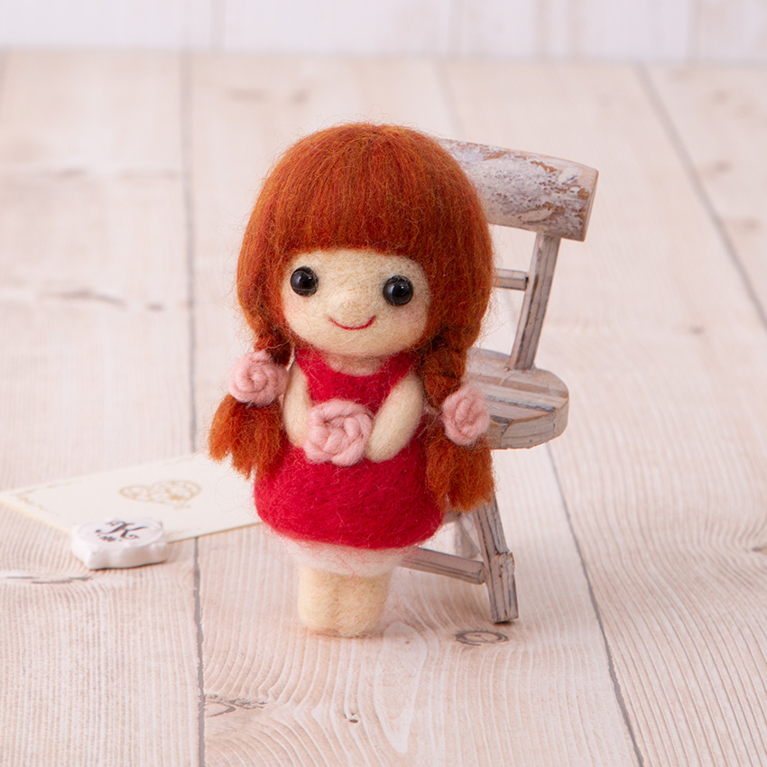羊毛キット ニードルフェルト フェルティング セール特価品 羊毛フェルト 人形 女の子 可愛い ミキ 樹 赤毛のおんなのこ H441 597 ハマナカ かわいいおんなのこ Miki フェルト羊毛でつくる