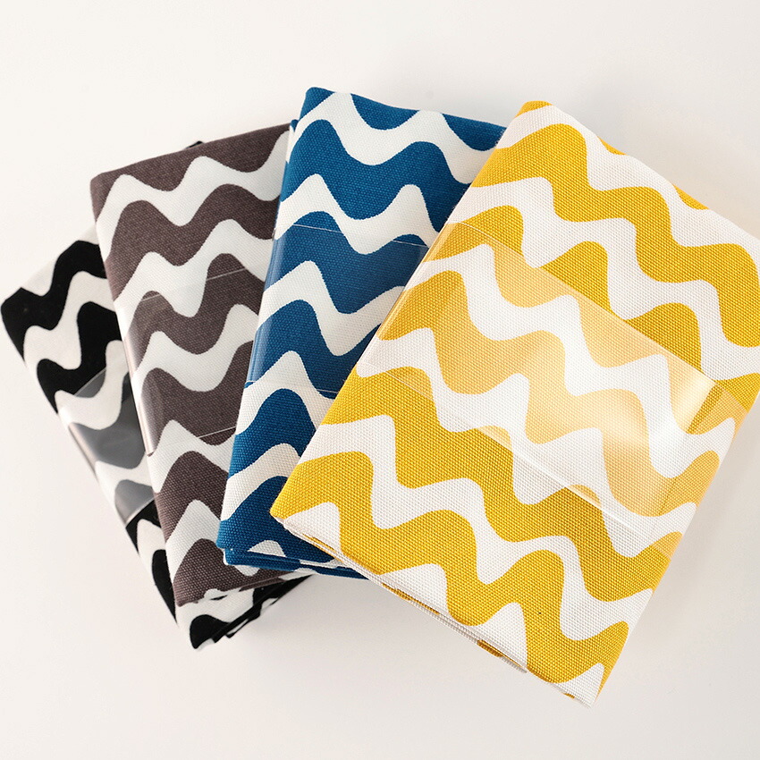 オーダー受付中 波柄 ボーダー 北欧柄 ハンドメイド オーダー受付中 波