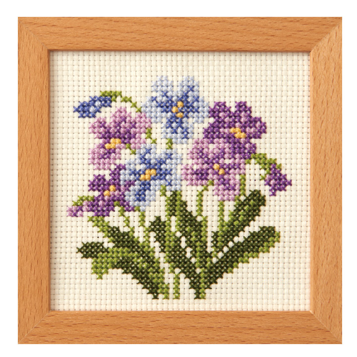 楽天市場】◎秋刺繍◎ 戸塚刺しゅう 地刺しキット 花模様のミニ