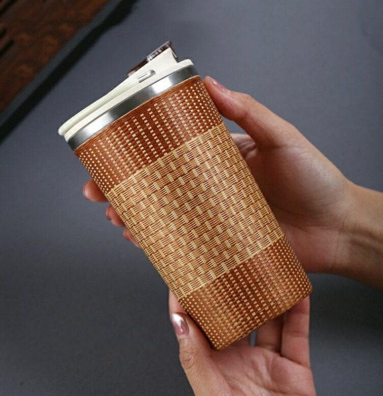 手作り竹編み保温コップ 400ml 優勝杯 ｜陶磁内胆×304ステンレス鋼×生まれながら竹｜言い慣わし芸術×多役立つこと｜時と共に美しく育つ珠玉 差し上げ物 差し上げ物 母の日 父の日珈琲、茶、日常の吸い筒入れ代わりに