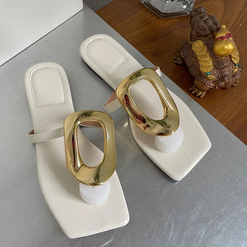 レディース流行り物 オープンメタルデザイン 夏用 アウトドアサンダル インソール 家庭用スリッパ 滑っこい 1珊 座布団性