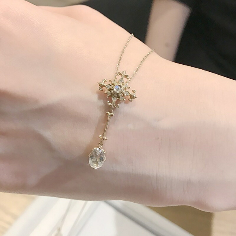 日本軽贅沢花麗レトロ鍵大ネックレスメッキ花y型ネックレスセーターチェーン｜Shuozhou