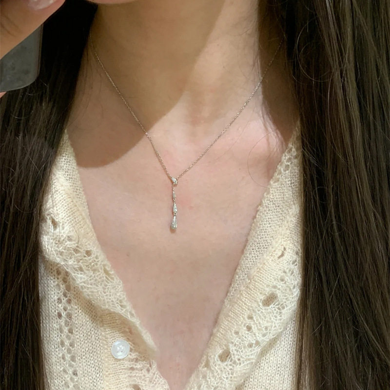 しずく型ネックレス レディース高級感個性的上品タッセル鎖骨チェーン|Shuozhou