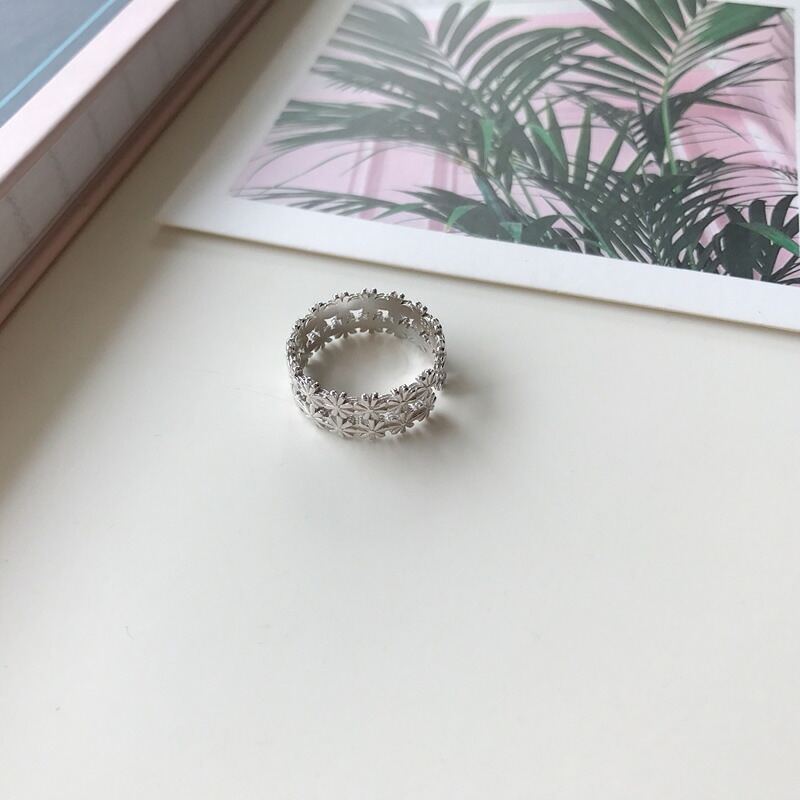 S925純銀 デイジー3層立体デザイン 気品溢れる個性的オープンリング レディース｜Shuozhou 7,950円