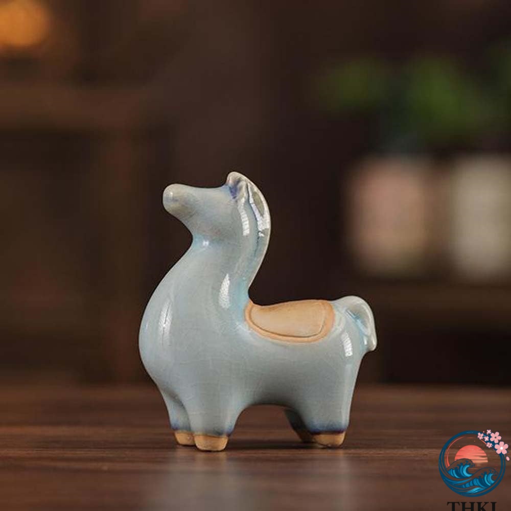 【全品2点で5%OFF】陶磁器 馬の置物 風水グッズ 干支 午馬 2026年 馬像 置物 飾り【ギフトラッピング付き】ギフト 結婚記念日 引越し 年末年始 バレンタインデー プレゼント 贈り物
