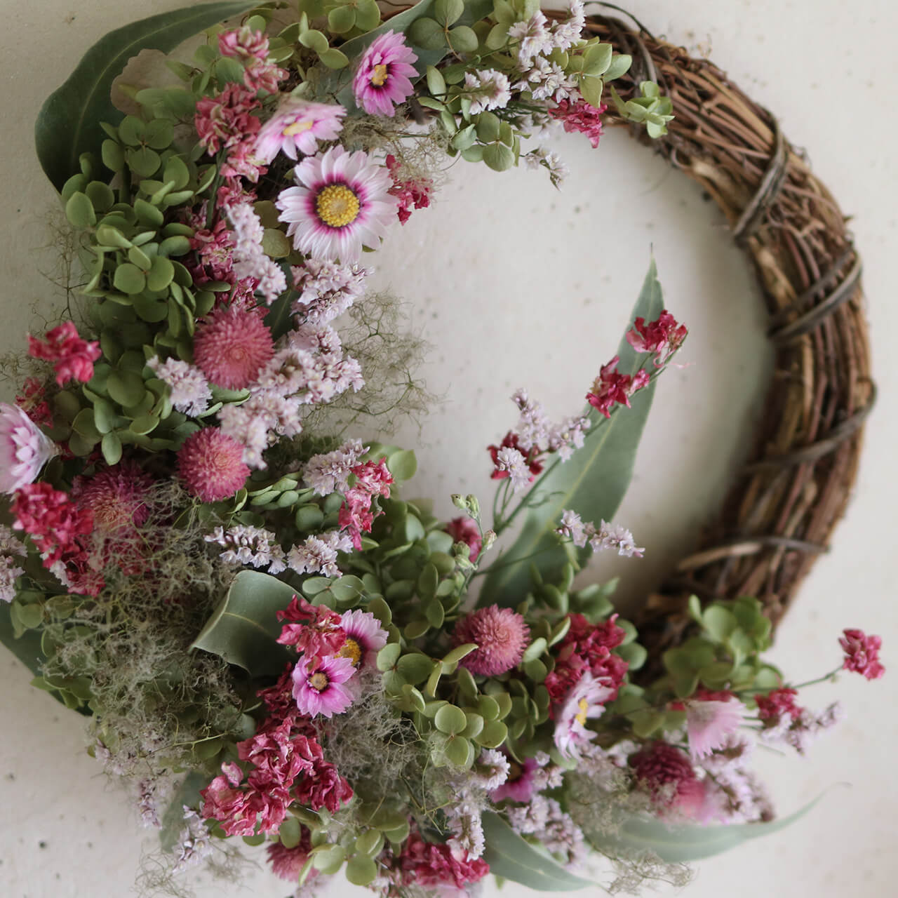 楽天市場】アジサイ・秋色ミナヅキのリース/ドライフラワー/お祝い・お