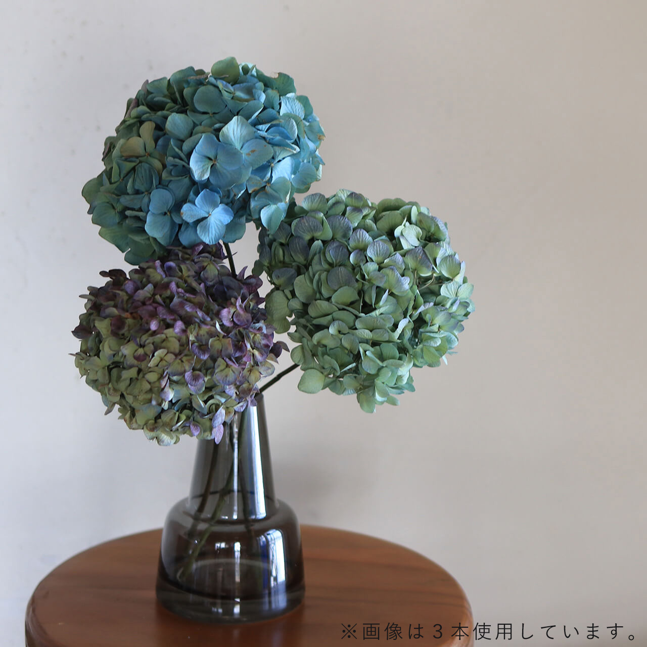 2022正規激安】 花瓶付 そのまま飾れる蝶と紫陽花セット