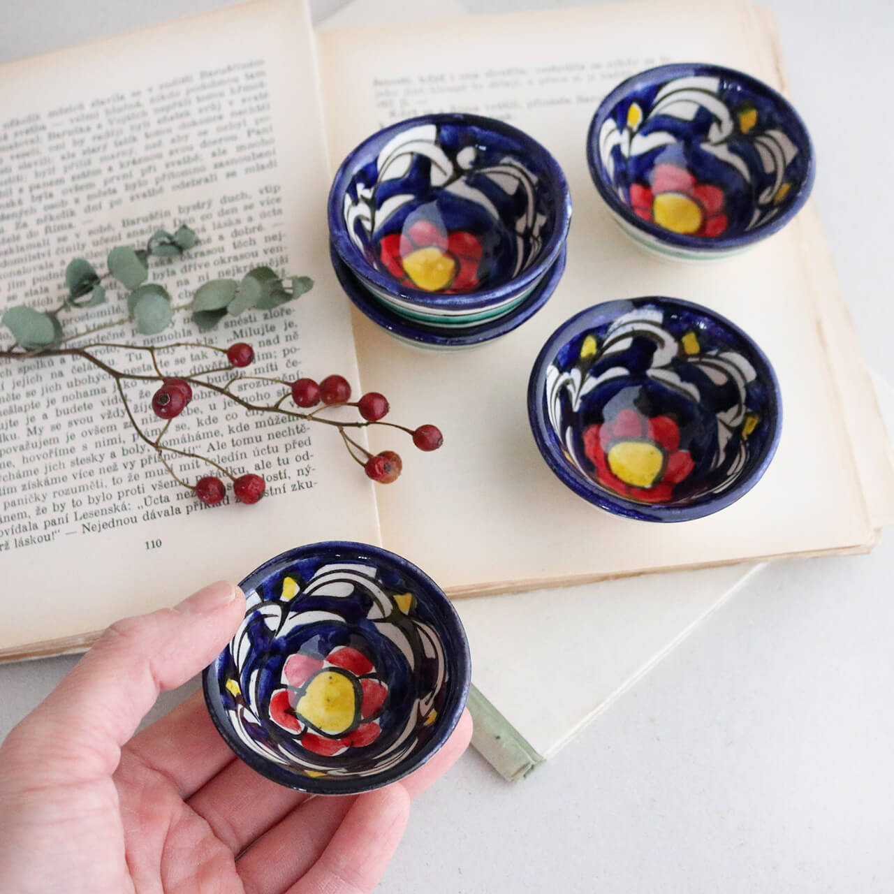 楽天市場】食器 ウズベキスタン陶器 中皿 SRC-025 直径22.5cm リシタン