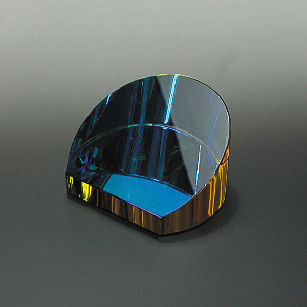 楽天市場】クリスタルペーパーウェイト 24面カットイルカと地球