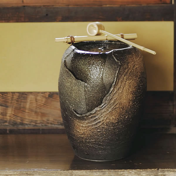 【美品】信楽焼涼電動つくばい 陶器つくばい 循環 水琴窟 水流 dt-0043 楽天市場】【38時間限定ポイント15倍】送料無料 信楽焼涼電動