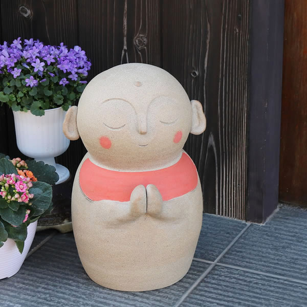 【今だけ限定10%OFFクーポン】おじぞう様 地蔵 信楽焼 お地蔵さま お地蔵さん 陶器地蔵 手づくり地蔵さま 置き物 しがらきやき やきもの 地蔵菩薩 大きい地蔵 me-0016｜信楽焼き専門店・陶器工房しがらき