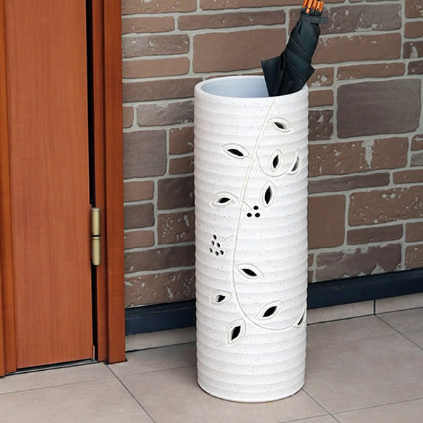 楽天市場】和モダンな傘立てで雰囲気良く。信楽焼 傘立て 和モダン