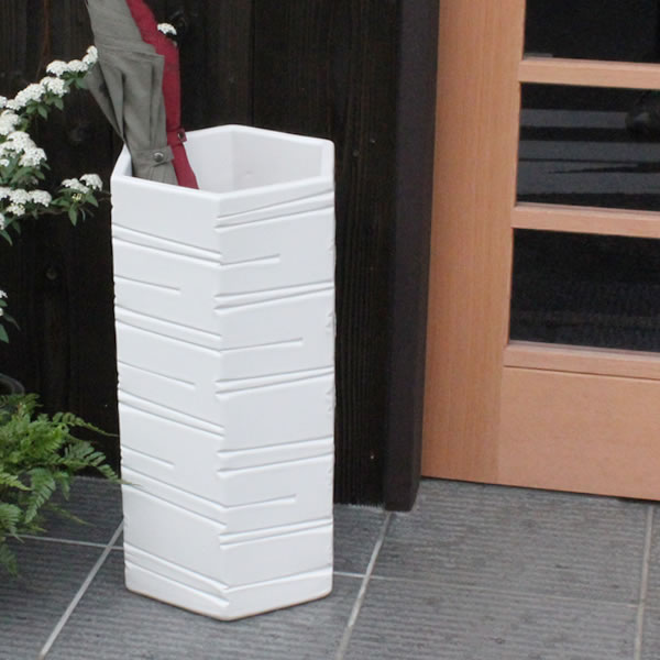 ベビーグッズも大集合 カサタテ アンブレラスタンド 傘入れ しがらき ツボ つぼ 傘たて 傘立て 陶器 かさたて 陶器 インテリア 玄関 傘立て ホワイトマット六角 おしゃれ 和風 信楽焼 新築祝 Kt 0264 開店祝 Kt 0264 Www Mappikab Go Id