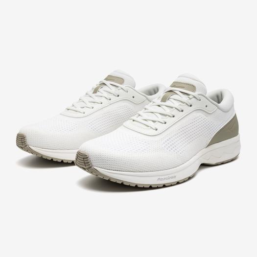 【貨物輸送無料】ミズノ ウエーブクロスイーNS(ウォーキング)（ユニ一発やる） 象牙色 Mizuno B1GE240001