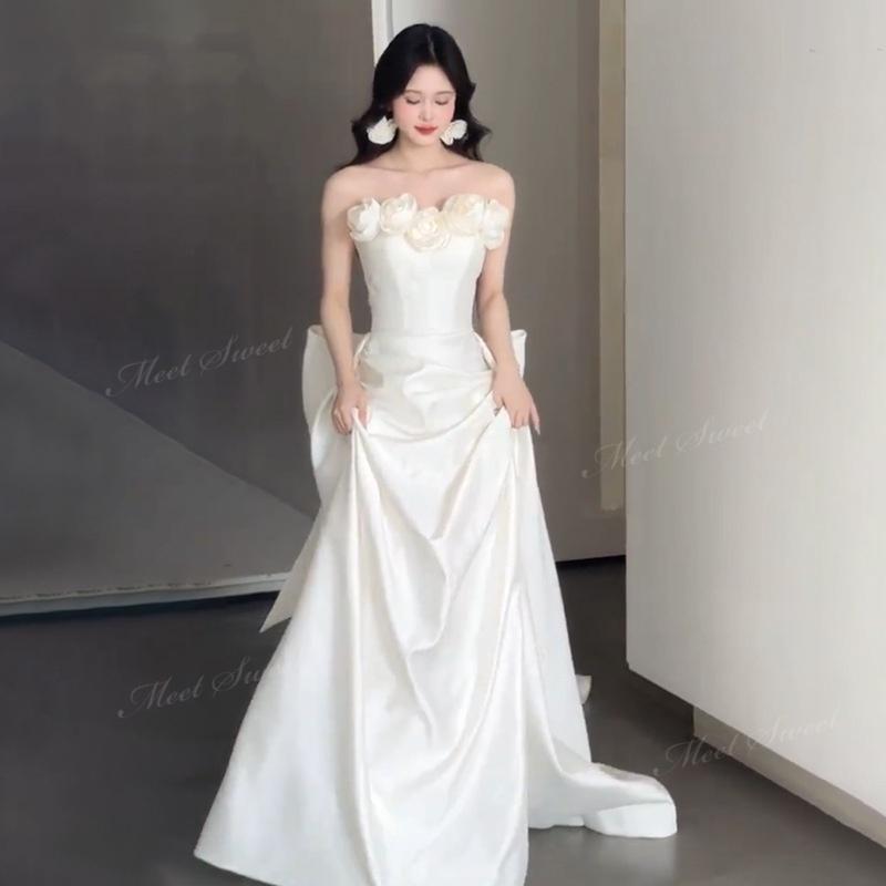 ウェディングドレス サテン 立体花装飾 ベアトップ リボン大きめ Aライン ロング 二次会 結婚式 披露宴 前撮り 発表会 花嫁 ウエディングドレス 花嫁ドレス 9,421円