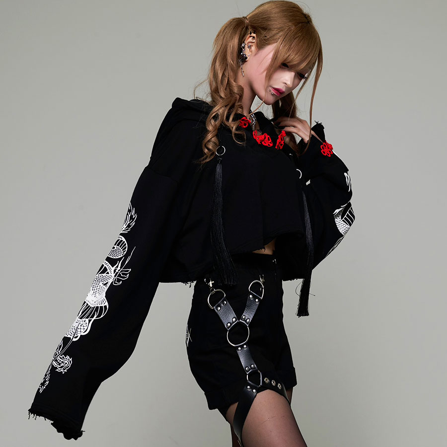 d.i.a.　黒 レザー ベルト チェーン付き ビジュー　ギャル服 ギャル一押し星チェーンベルト（ベルト）｜Diable baiser