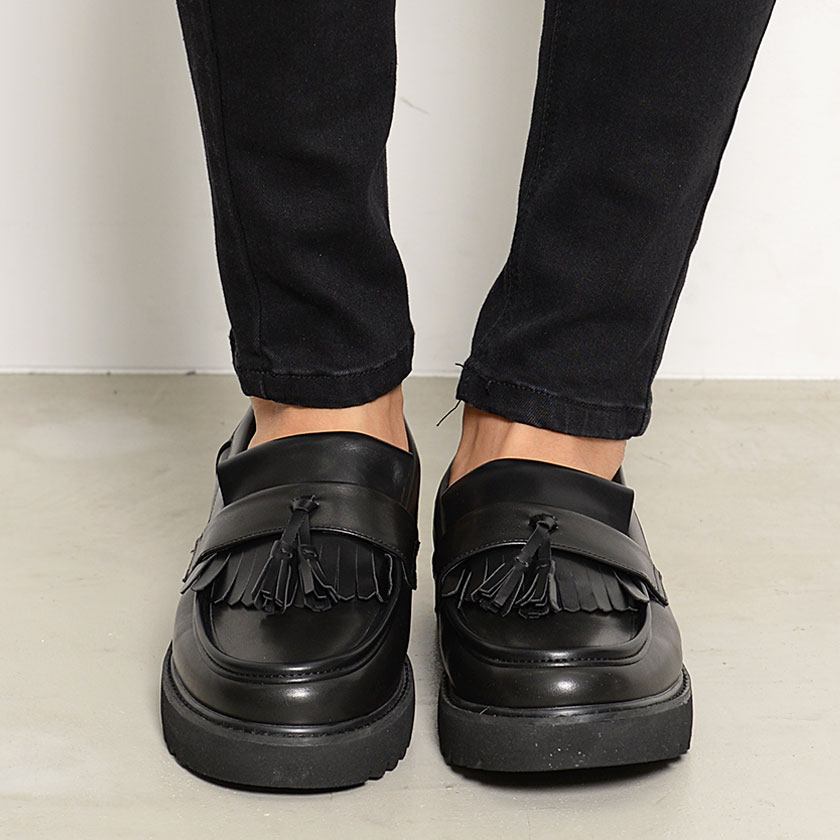 送料無料 お取り寄せ商品 ローファー メンズ 靴 シューズ ダット タッセル 厚底 ソール シンプル Puレザー 合皮 ブラック 黒 S M L カジュアル きれいめ モード 春 夏 21 ご注文から1週間 10日前後発送 返品 交換対象外商品 Am Rvcconst Com