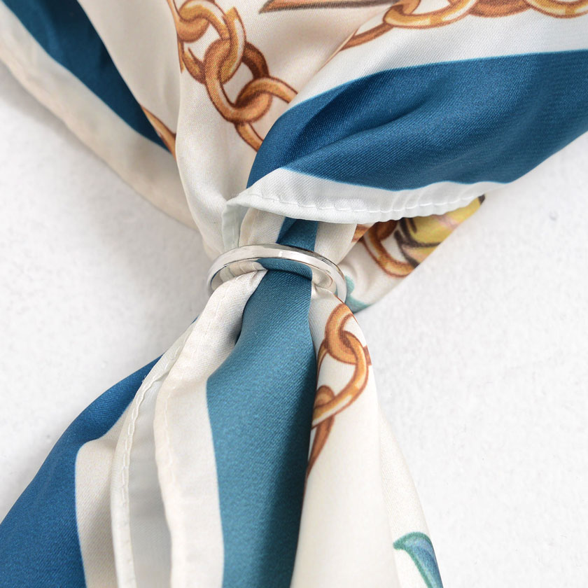 市場 スカーフ ユニセックス レディース ホワイト 総柄 おしゃれ チェーン柄 ブラック プリント リング付き アクセサリー ブランド メンズ 小物