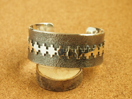 sterling オニキス バングル vintage ナバホ インディアン sterling オニキス バングル vintage ナバホ インディアン