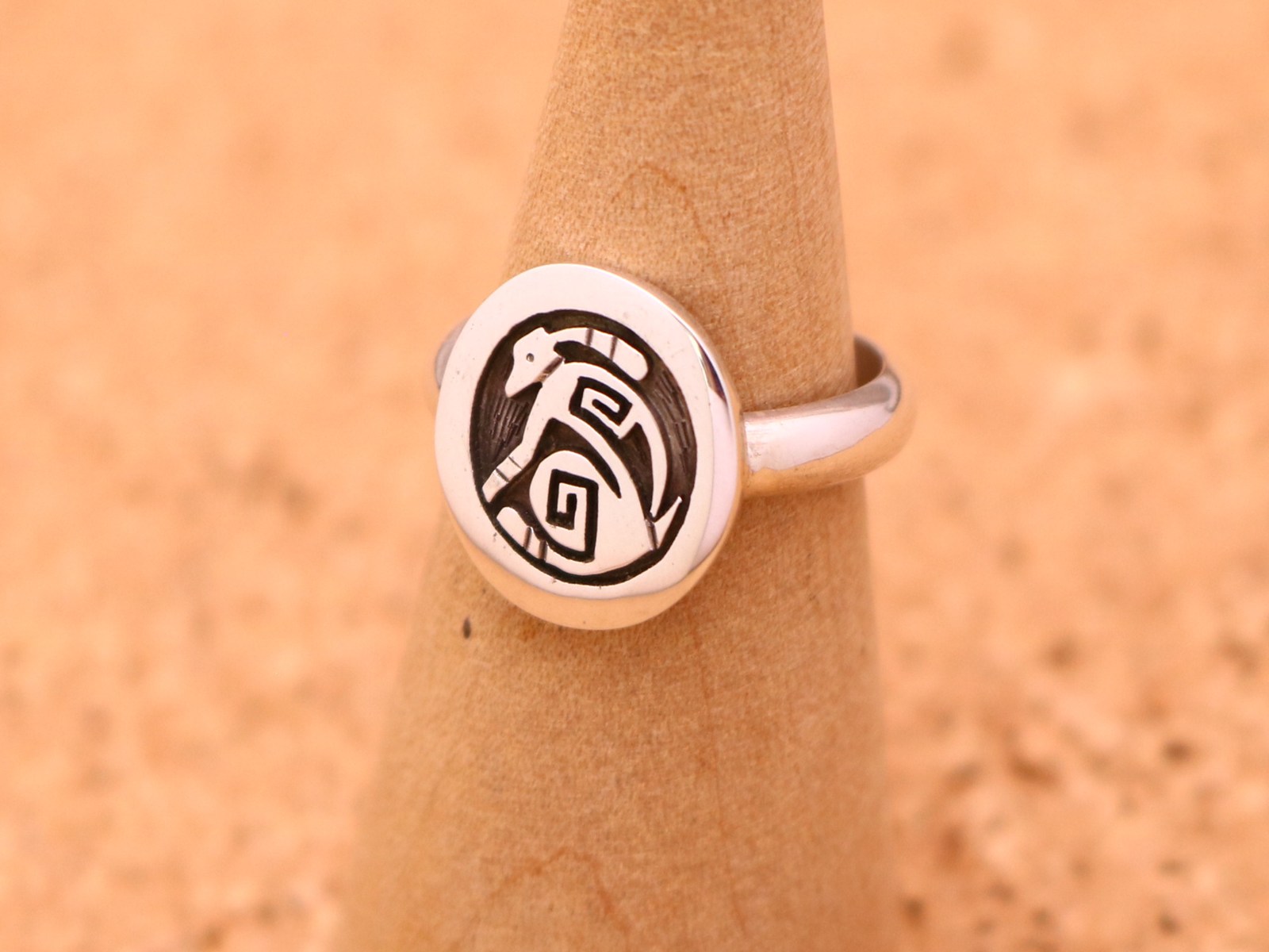 楽天市場】インディアンジュエリー ホピ族 Lucion Koinva (ルシオン 楽天市場】インディアンジュエリー ホピ族 Lucion Koinva (ルシオン