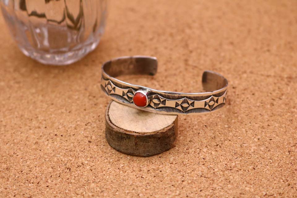 インディアンジュエリーナバホ族バングルT.JON