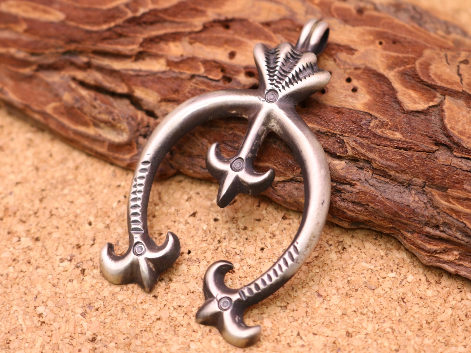 楽天市場】インディアンジュエリー ナバホ族 Kevin Yazzie （ ケビン