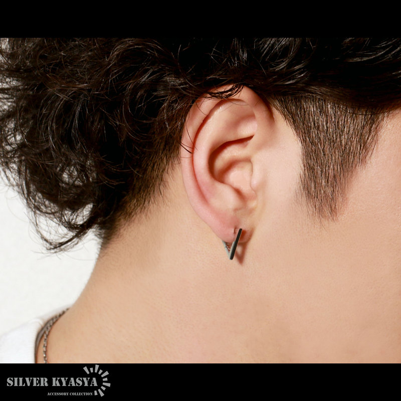 楽天市場 トライアングルピアス シルバー925 三角 フープピアス 男性 Silver 金属アレルギー対応 片耳用 g シルバーアクセサリーsilverkyasya