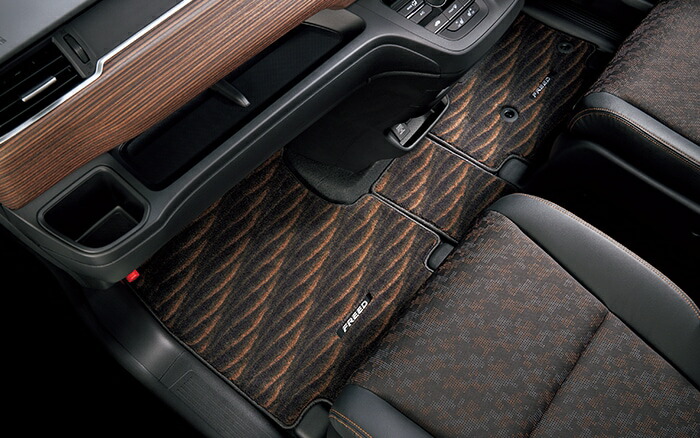 人気ブランドを Honda ホンダ 純正 フロアカーペットマット フリード ガソリン車用 08p16 Tre 0 Honda純正 ホンダ純正 Gb5 Gb6 フリードプラス フリード Freed フロアマット 車種別 カーマット 床 車 高品質 上質 交換 フロア カー マット 車種専用 車内 滑り止め