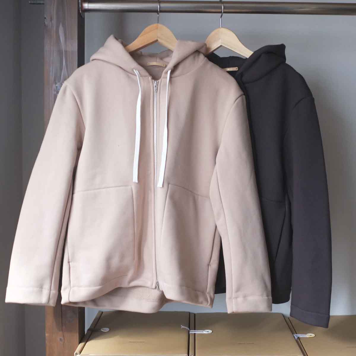 【エシカルプライス】 必要経費19,580円 天使の都市 MOND. ラモンド ZIP HOOD JACKET 2 colors beige-sumi black