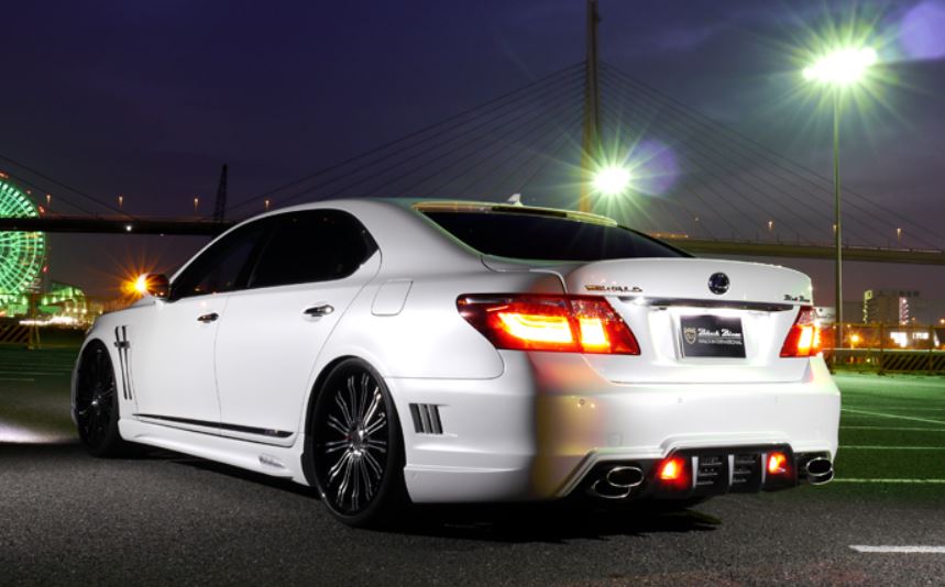 ヴァルド LS460 LS460L LS600h LS600hL USF40 USF41 UVF45 UVF46 ルーフスポイラー ABS製 未塗装 WALD SPORTS LINE BLACK BISON EDITION スポーツラインブラックエディション 48,048円