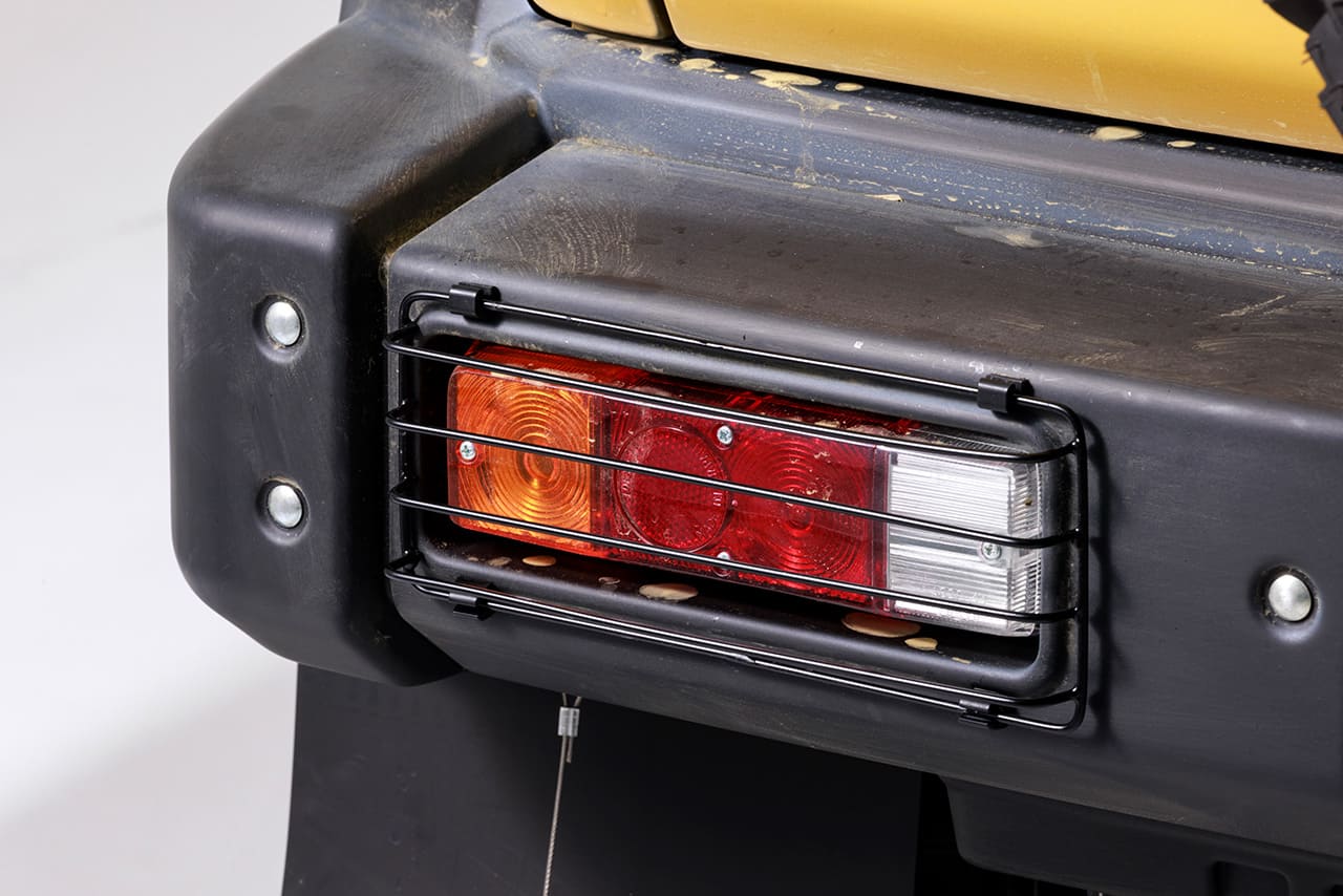 ダムド ジムニーノマド JB74 ストーンガード for テールランプ (JB74) DAMD little G. TRADITIONAL