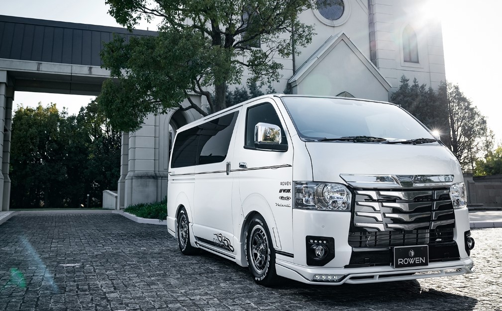 ロウェン ハイエース 200系 GDH20# TRH20# 6型 フロントスポイラー with LED SPOT LAMP ABS 未塗装 1T019A00 ROWEN PREMIUM Edtion プレミアムエディション｜シンシアモール 店 64,354円
