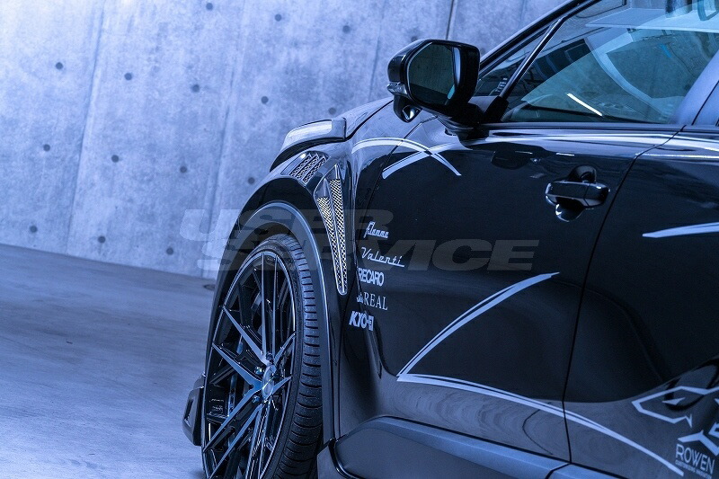 ロウェン C-HR RR NGX50 ZYX10 前期 RRフロントフェンダー FRP 未塗装 1T026F00 ROWEN SV PREMIUM Edition SVプレミアムエディション