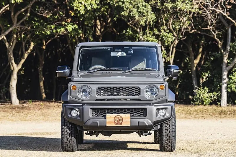 ジムニーシエラ JB74W カラードグリル MUJIタイプβ ABS製 塗装済 ミディアムグレー カウボーイ COWBOY｜シンシアモール 店
