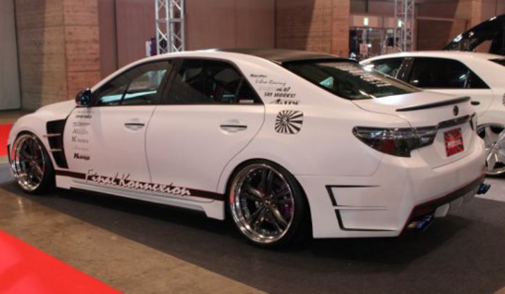 マークX(GRX130)前期用+25mm フロントフェンダー左右 GRX130 MARK X フロントエアロフェンダー - ST-GARAGE