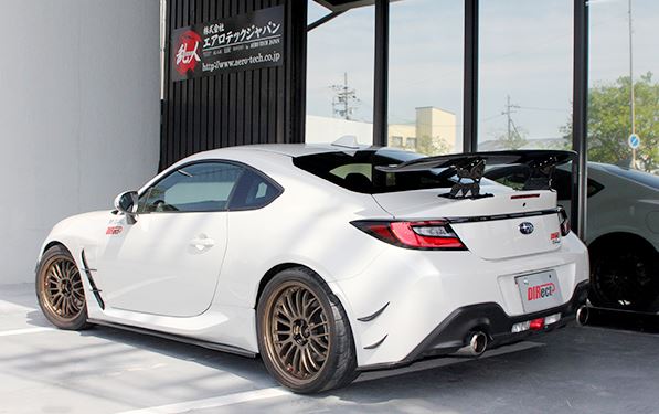 乱人 BRZ ZD8 リアアンダースポイラー カーボン RANDO DIRect
