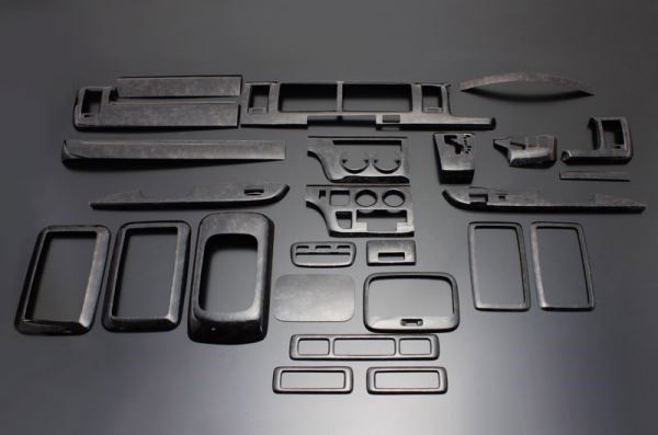 フェガーリ ハイエース レジアスエース 200系 エグゼクティブパッケージ 25ピース EPH25W-179 LNW25-179 / LS116-178 / SLT178C FEGGARI｜シンシアモール 店
