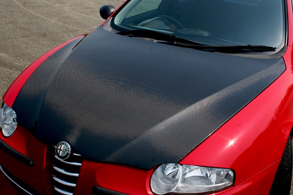 チャージスピード アルファロメオ alfa147 前期(3/5Dr） ボンネット ノーマル形状 カーボン CHARGE SPEED｜シンシアモール 店