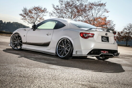 クール レーシング 86 ハチロク 後期 リアハーフスポイラー SG ストロンググレード FRP 未塗装 KUHL RACING 02R-SS2