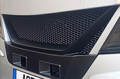 NV350 キャラバン E26 2型 レーシンググリル専用 ダクトネット SADカスタムジャパン S.A.D CUSTOM JAPAN AGENT NV-R エージェント｜シンシアモール 店