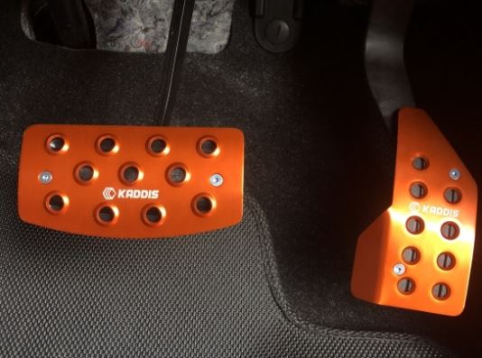 ロードハウス デリカD:5 D5 CV1W 中期 アルミペダルセット アクセル ブレーキ アルマイトオレンジ KD-IN16007