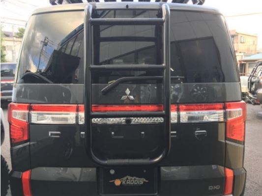 デリカD:5 前期 後期 CV1W 専用 リアラダー スチール製 ブラック デリカD:5 前期 後期 CV1W 専用 リアラダー スチール製 ブラック 2